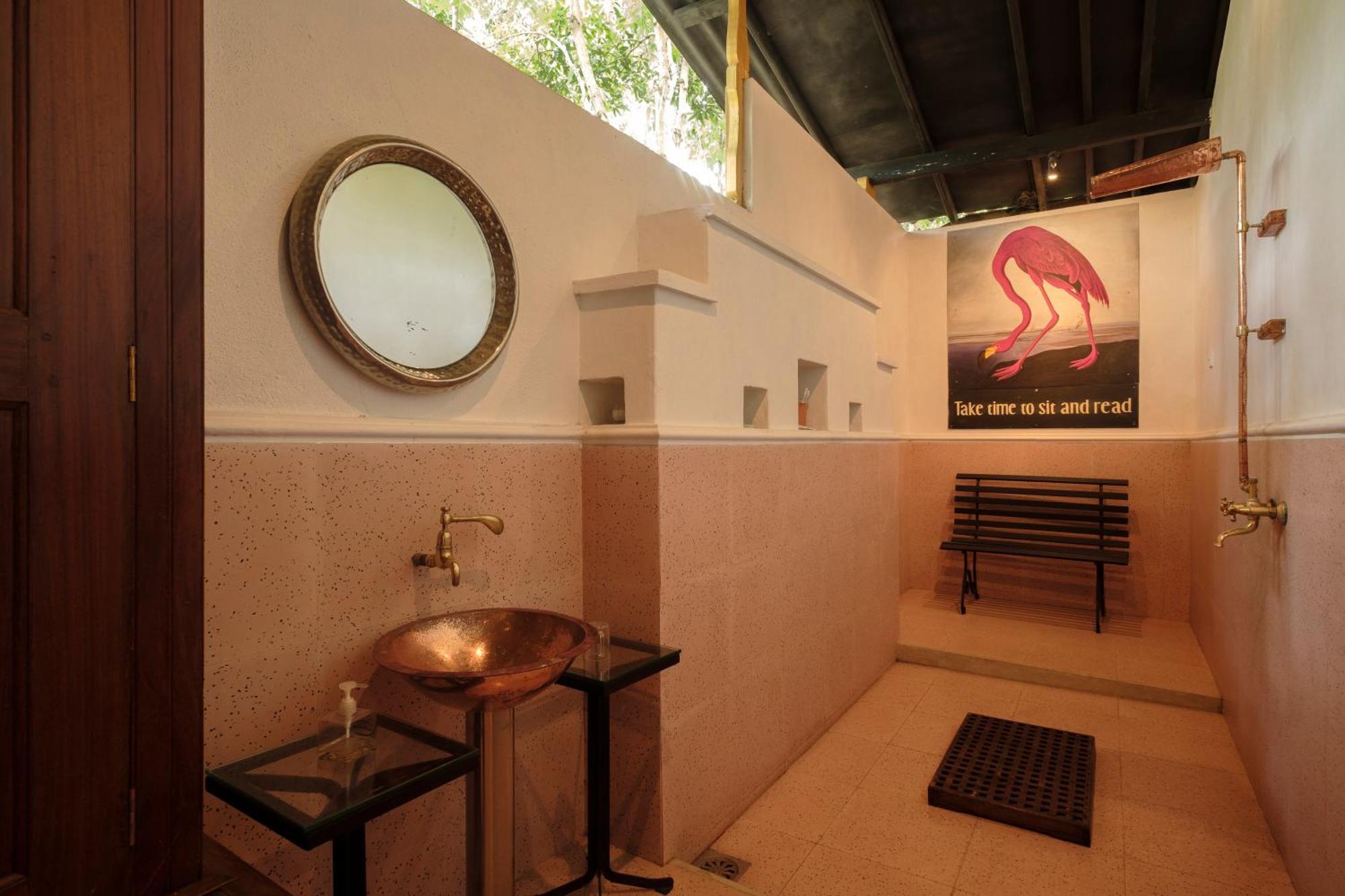 Casa Heliconia Hotel กัมปาฮา ภายนอก รูปภาพ