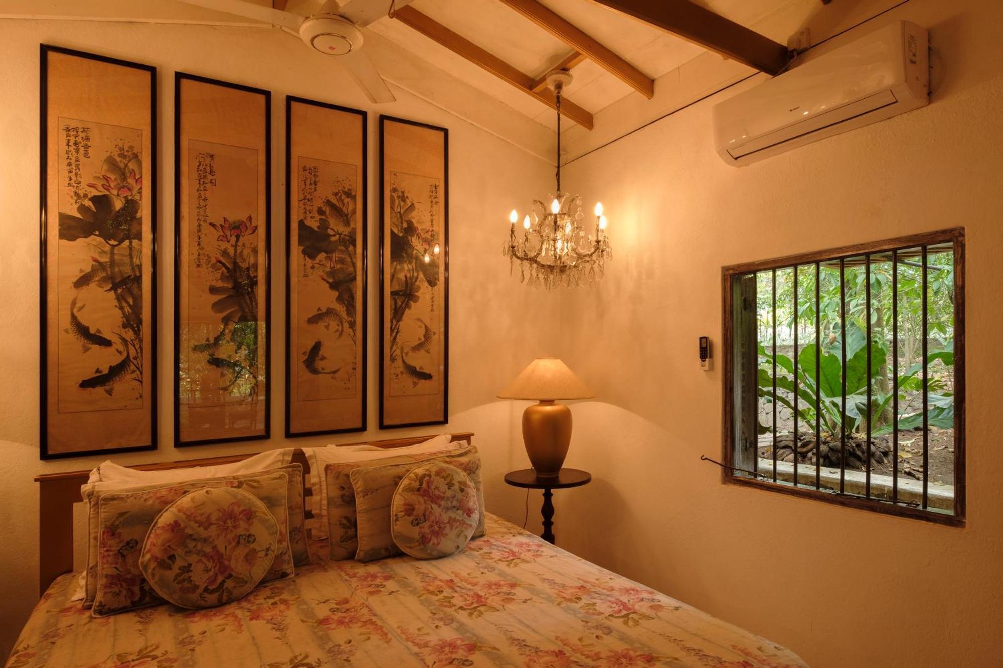 Casa Heliconia Hotel กัมปาฮา ภายนอก รูปภาพ